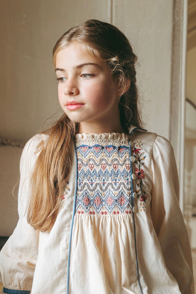 Robe Isla- Lali Kids