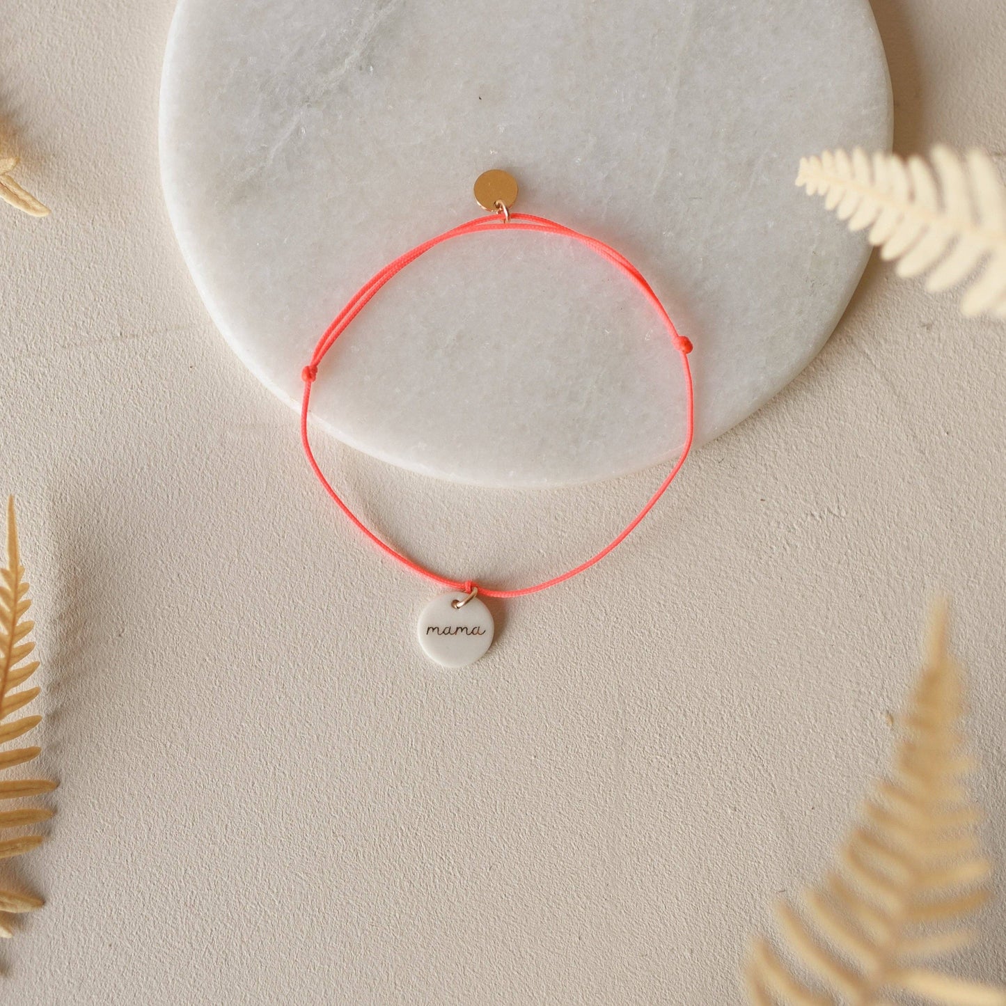 Bracelet Médaillon Mama Rose fluo - Baubels