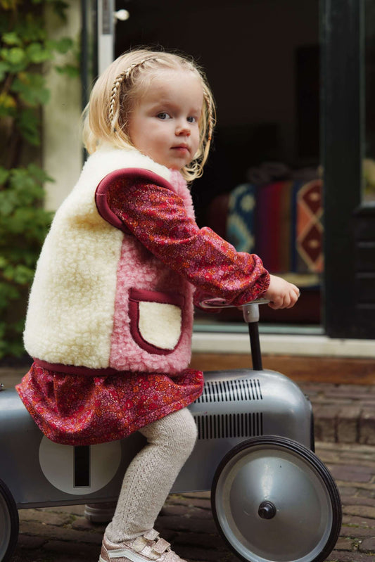 Gilet sans manche en laine rose - We are wovens