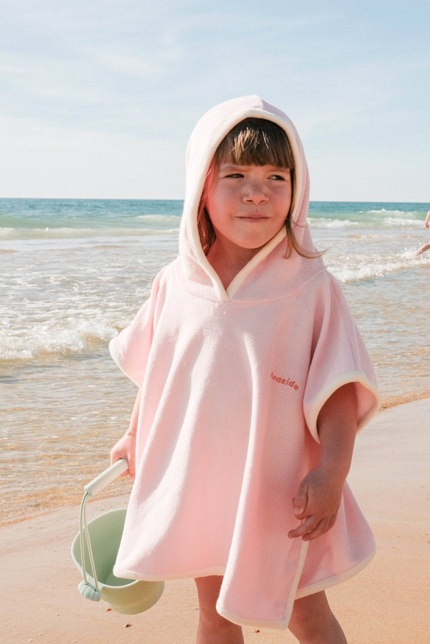 Poncho rose