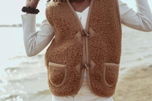 Gilet sans manche en laine Espresso - We are wovens