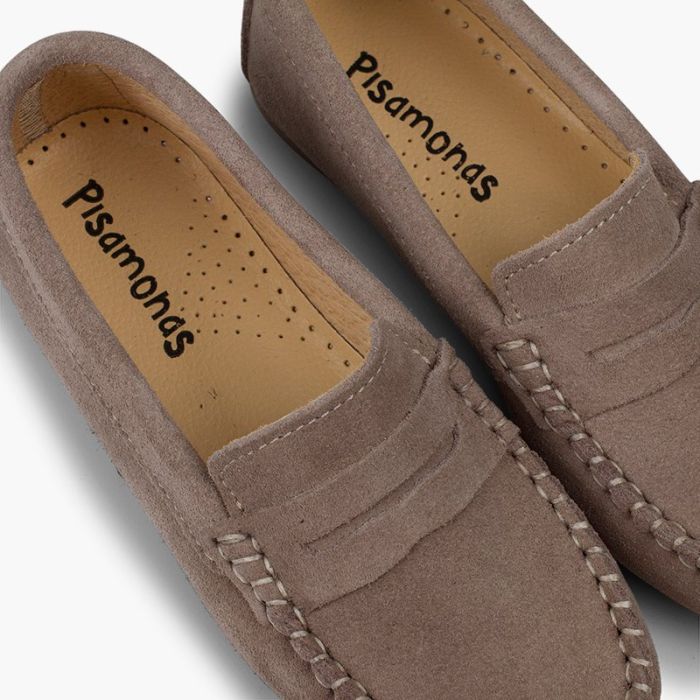 Moccasin en suède Taupe - Pisamonas